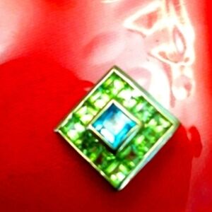 10kt Solid Yellow Gold Charm Pendant